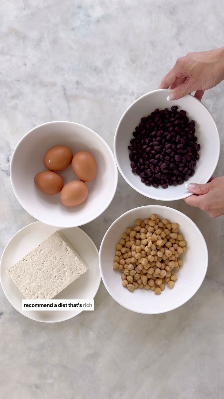 Instagram post by @labelessnutrition for MegaFood. Caption reads: If you struggle with low iron levels I recommend....