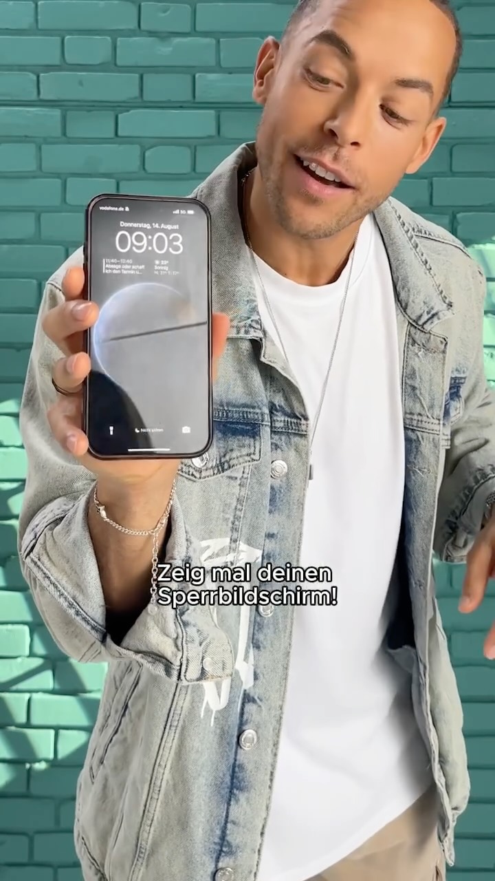 Instagram post by @dregold for SAT.1. Caption reads: Handycheck mit @dregold. 📱😉 #PromiBB....