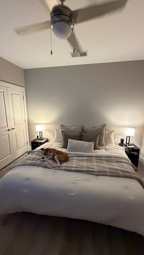 Instagram post by @noah.niznik for Apartments.com. Caption reads: [...] how it fits my lifestyle. Check out....