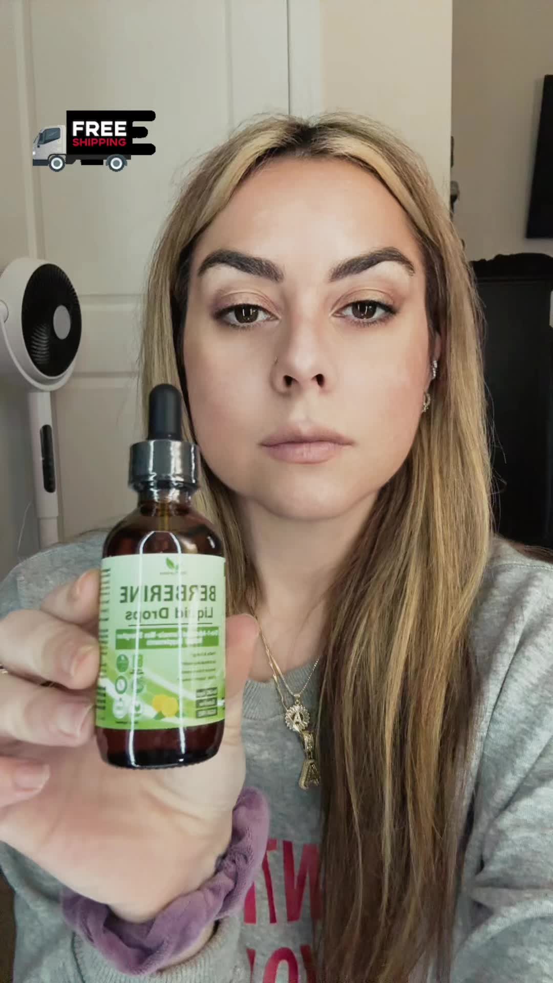 TikTok post by an influencer for Vita Plynxera. Caption reads: [...] truly works! FREE shipping!@Vita PLynxera....