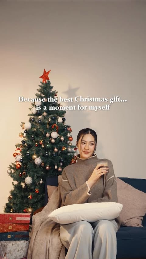 Instagram post by @linglingkwong for Nespresso. Caption reads: [...] is a coffee moment for myself....