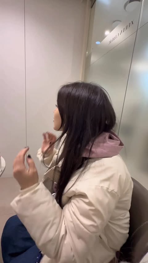 Instagram post by @xeniaclinic_eng for Xenia Clinic. Caption reads: 📍🤍 

#Xeniaclinic #Kskincare #KoreanBeauty....