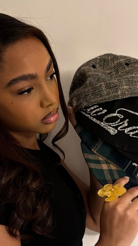 Instagram post by @tamarasilvt for New Era Cap. Caption reads: what i wore this week in @neweraeurope #mynewera....