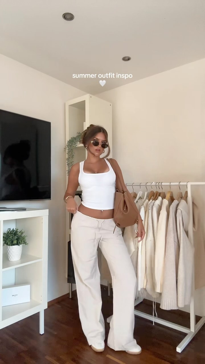 Instagram post by @noelamlc for Tally Weijl. Caption reads: Anzeige | 3 summer looks with @tally_weijl....
