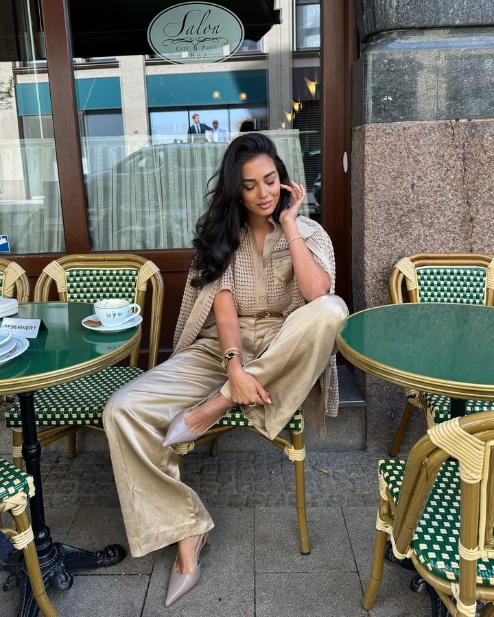 Instagram post by @samira.sfiii for Marc Cain. Caption reads: Anzeige/ Golden Coffee Date in @marccain ✨ Which....