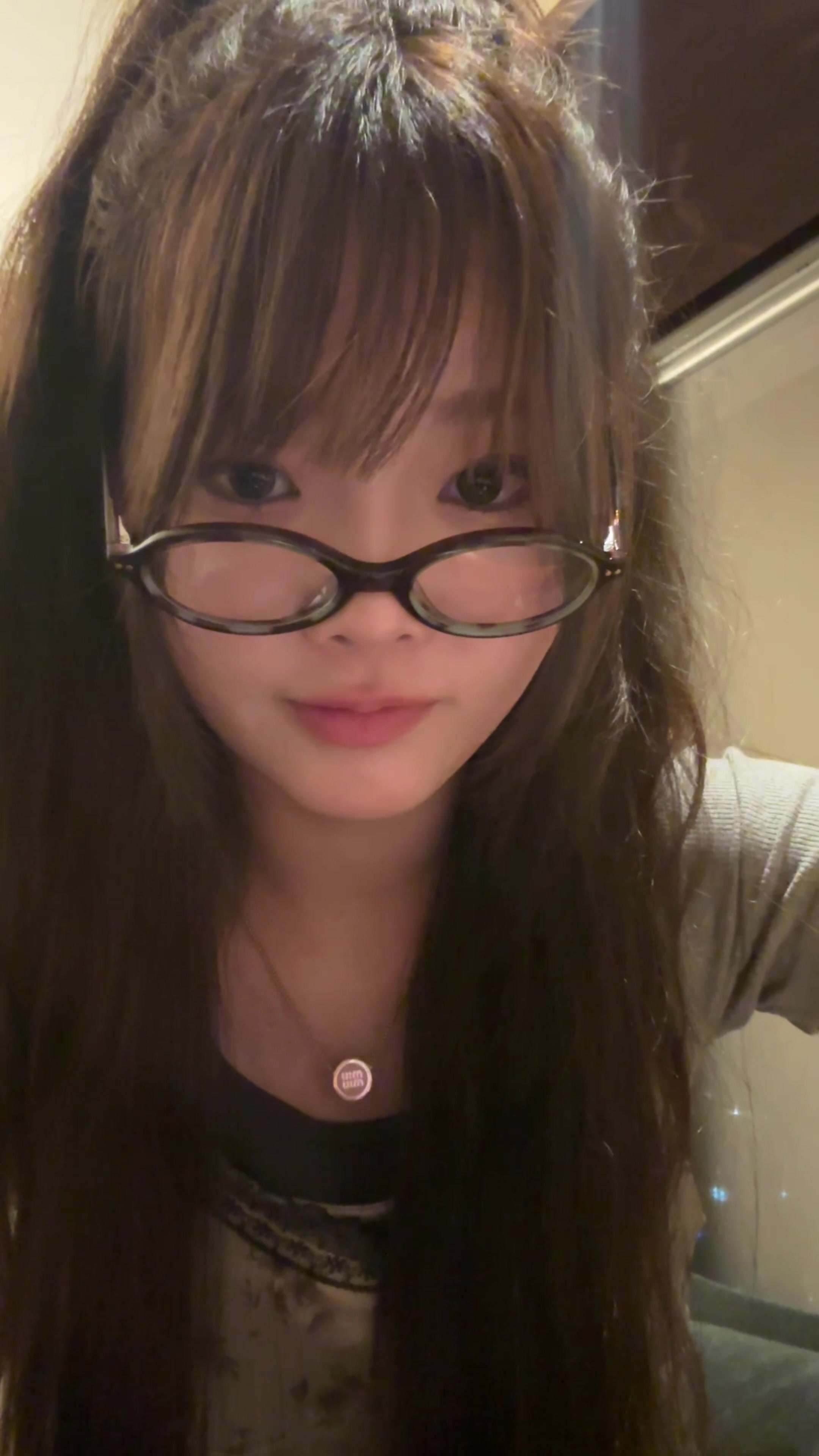 TikTok post by @konon_ for TIJN Eyewear. Caption reads: asmr❤︎" つけてるメガネは@TIJN Japan @TIJN EYEWEAR....