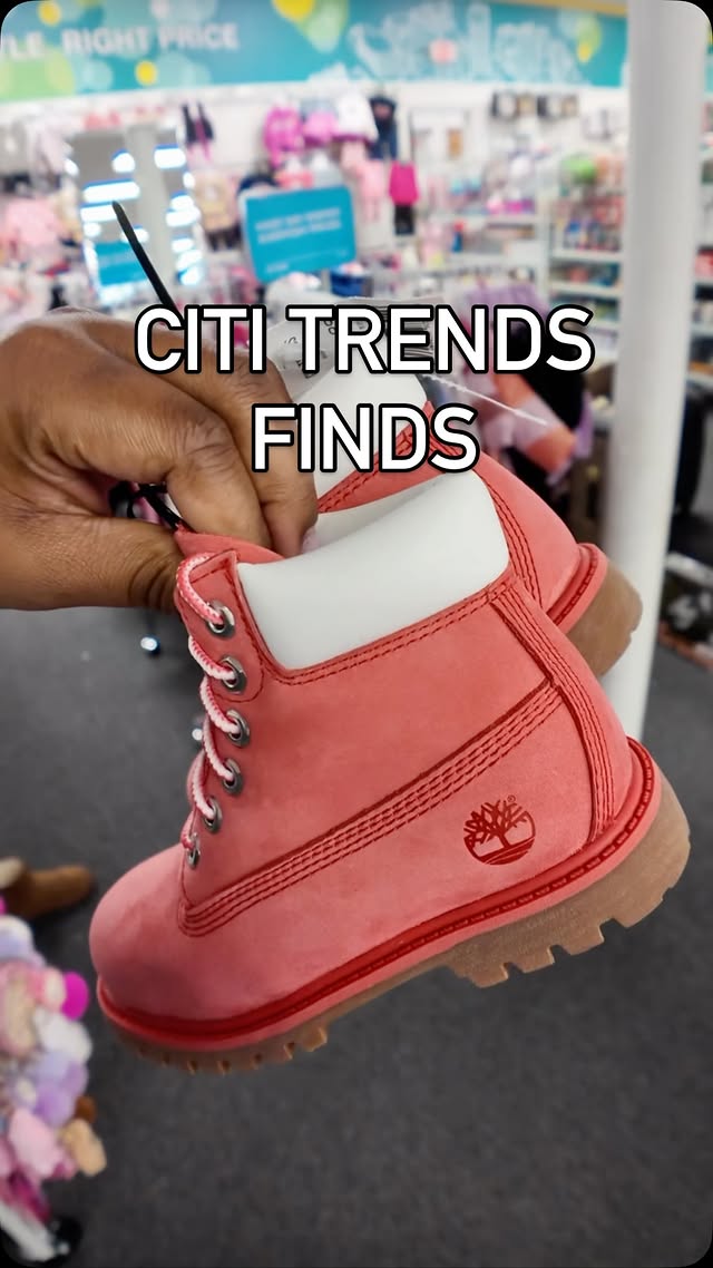 Instagram post by @bri.jarviss for Citi Trends. Caption reads: Citi trends has UGGs and I need to find them!....