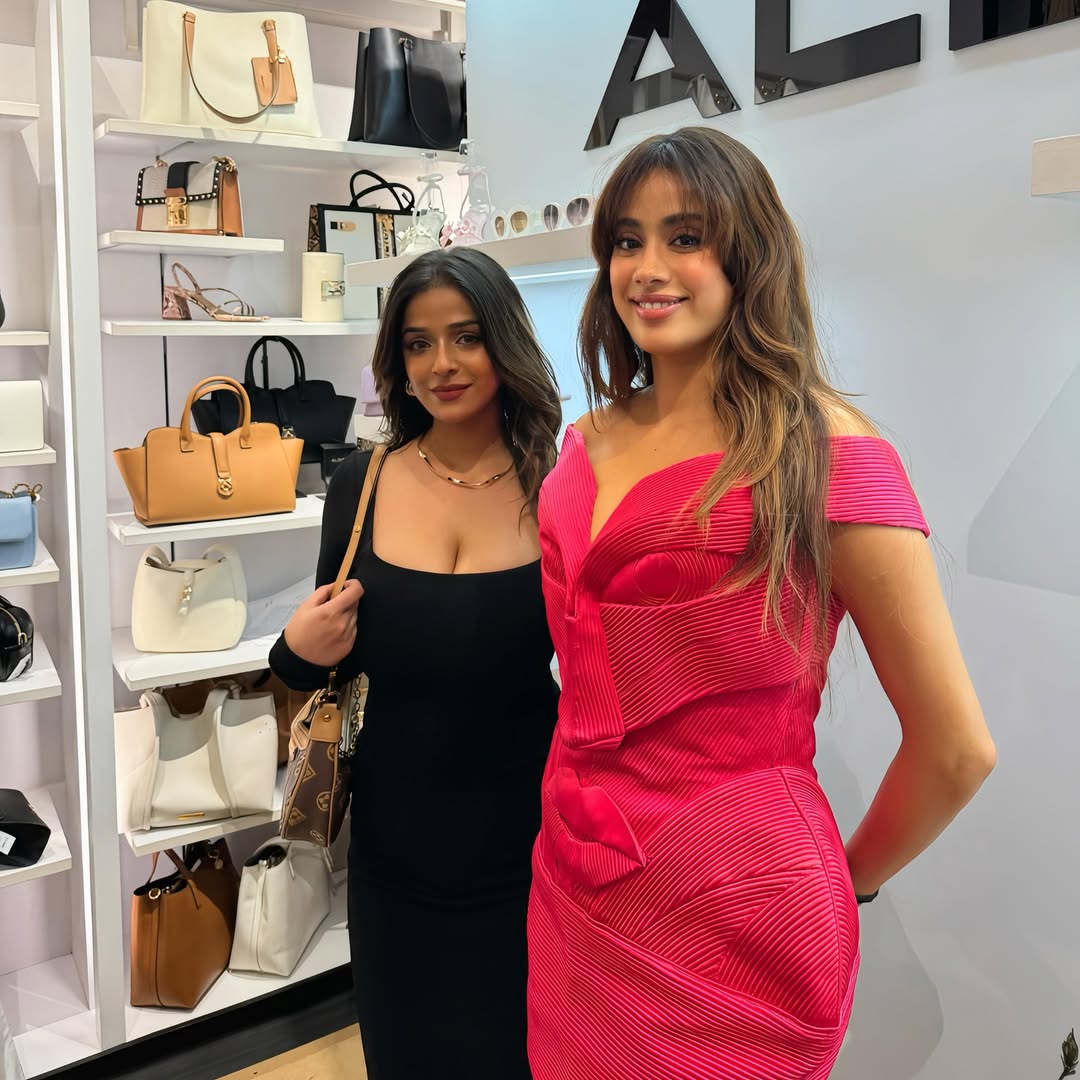 Instagram post by @navyatiwarii_ for ALDO Shoes. Caption reads: 🩷
.
.
#collab #ALDOShoes #ALDOIndia.
