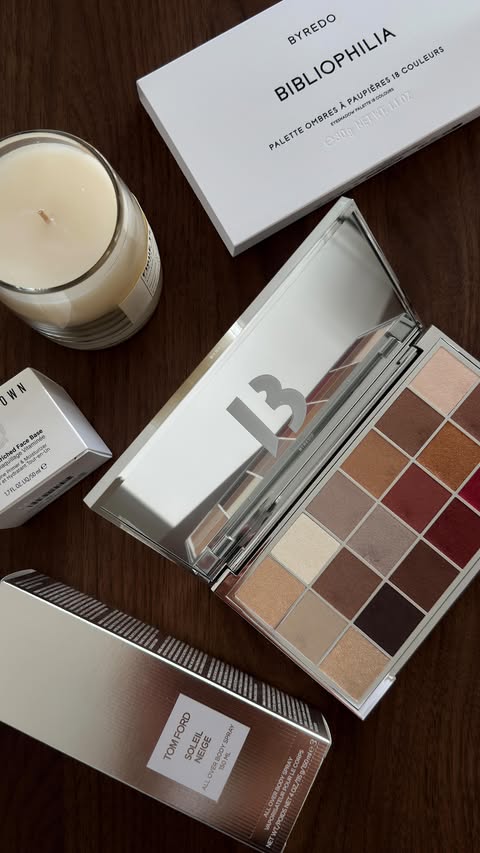 Instagram post by @lisa.ariana for BYREDO. Caption reads: Let’s do some #prunboxing ✨🤍.