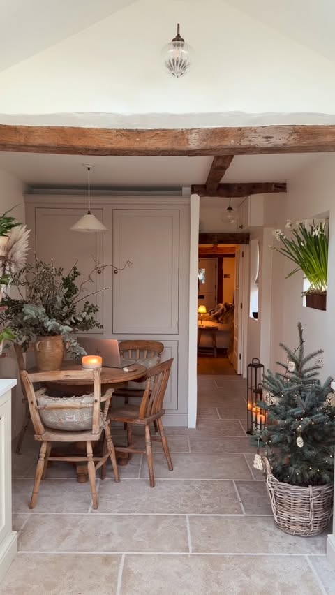 Instagram post by @grove_cottage_ for Saint and Sofia. Caption reads: [...] the most gorgeous wool coat from....