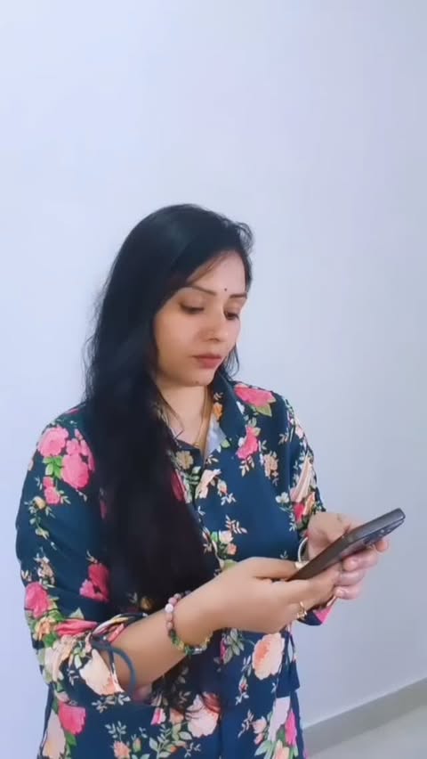Instagram post by @__kimi.sharma.1176 for Uber. Caption reads: [...] on time.⏳ Comment below for the link #uber....
