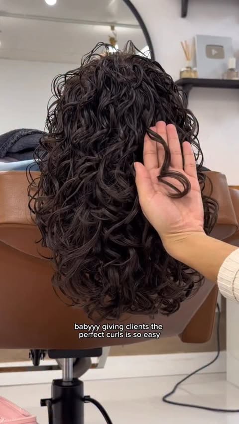 Instagram post by @sharstylescurls for DESIGNME Hair. Caption reads: Partnered with DesignMe | This is how I give my....