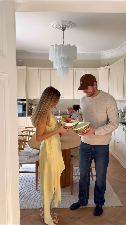 Instagram post by @josefinsvanberg for PÄNDY. Caption reads: [...] has an Easter offer with 20% off on all....