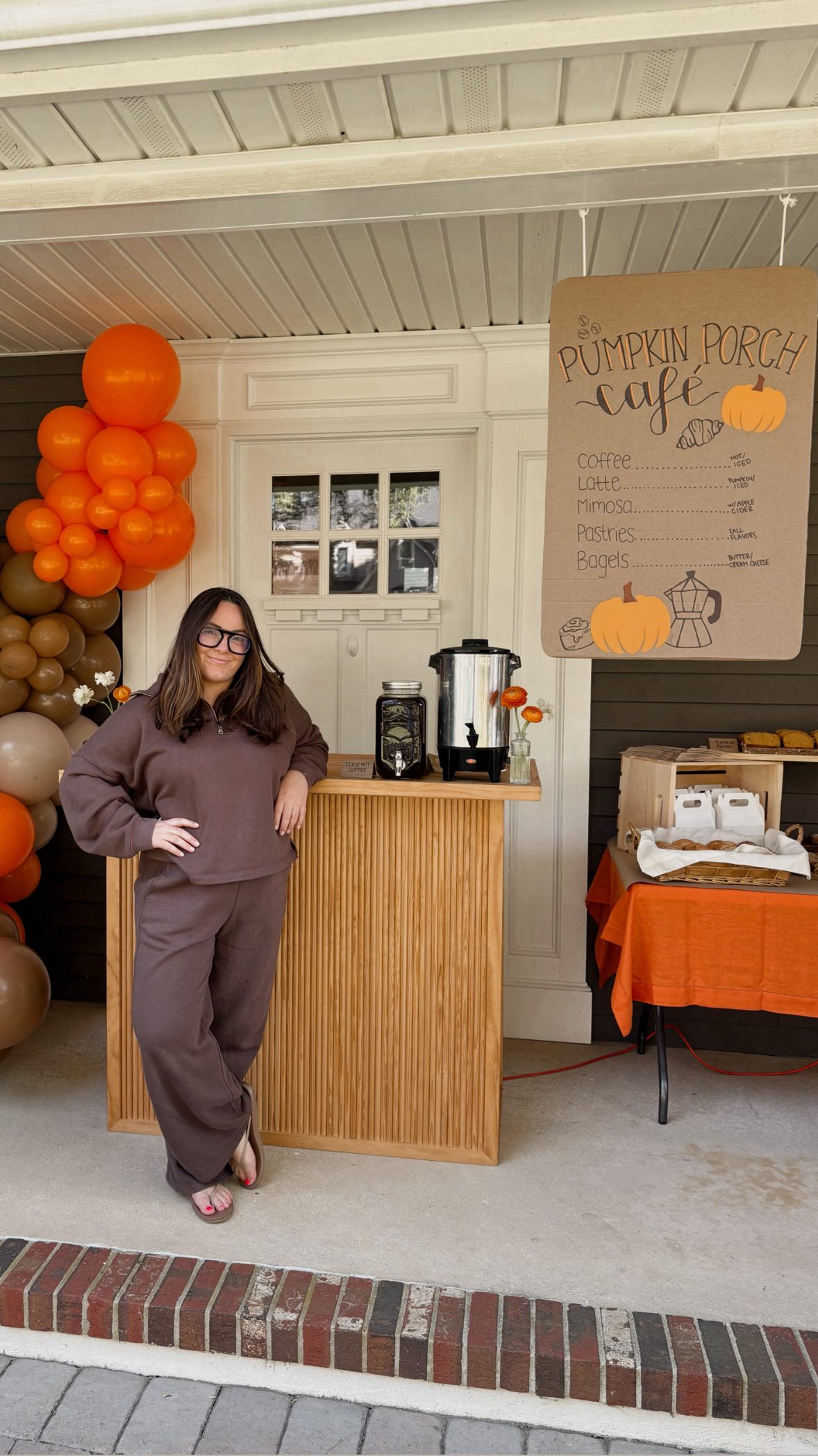 Instagram post by @kerralynnlooks for Evite. Caption reads: This might be my favorite way I’ve ever welcomed....