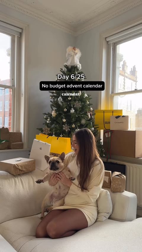 Instagram post by @elenaa.everyday for BON CHARGE. Caption reads: Day 6/25 ahhh. Definitely going to make me the....