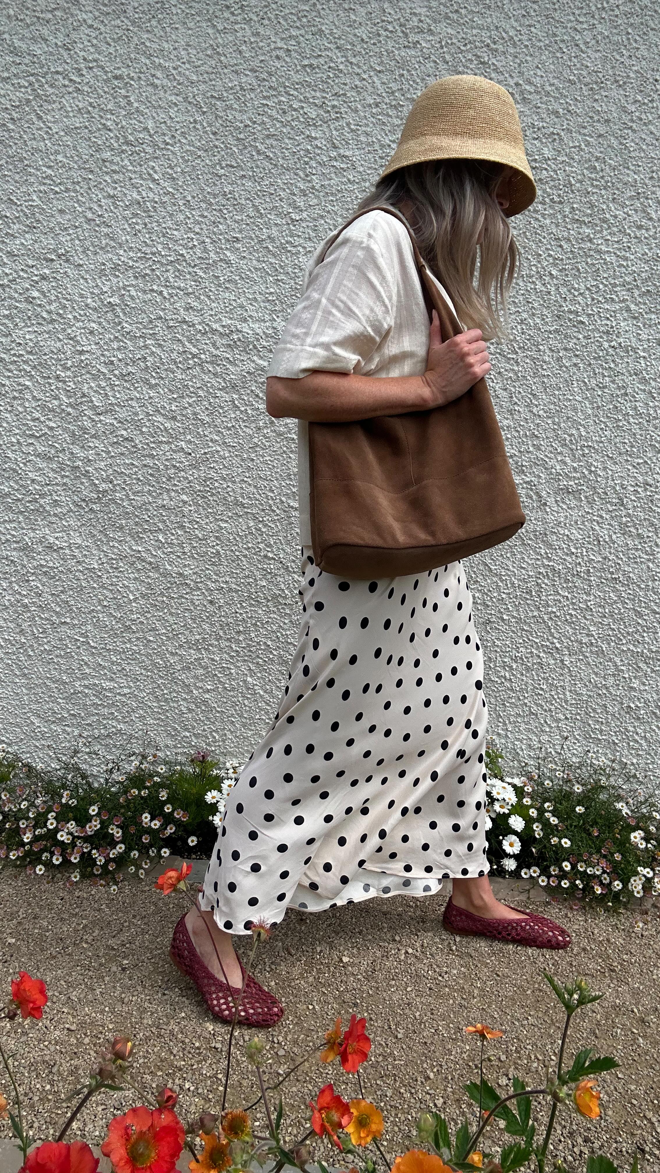 Instagram post by @maimy_pea for Minervabrandesp. Caption reads: [...] some very cute necklaces from....