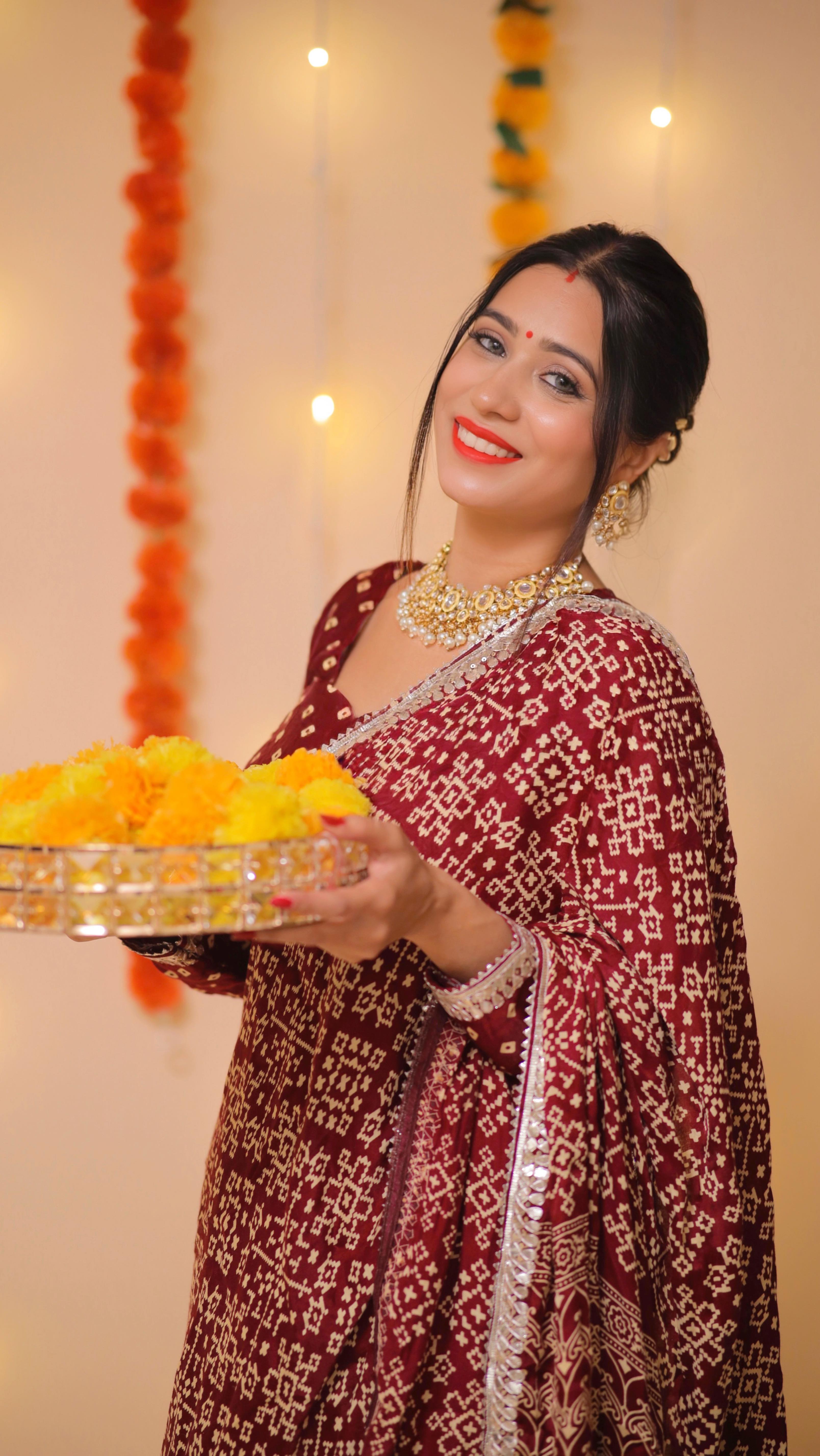 Instagram post by @kimmynagpal3 for Blue Heaven Cosmetics. Caption reads: ✨Complete your festive look with the Blue Heaven....