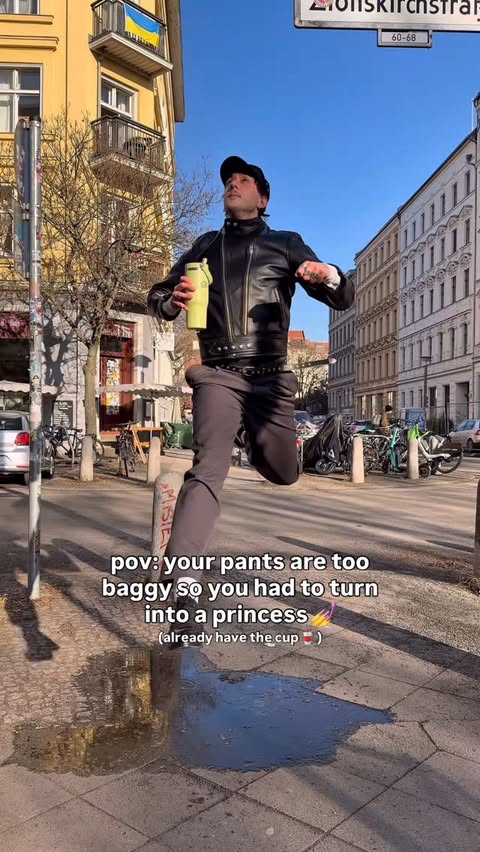 Instagram post by @daralucas for AG1. Caption reads: this bottle gave me fairy powers 🧚.