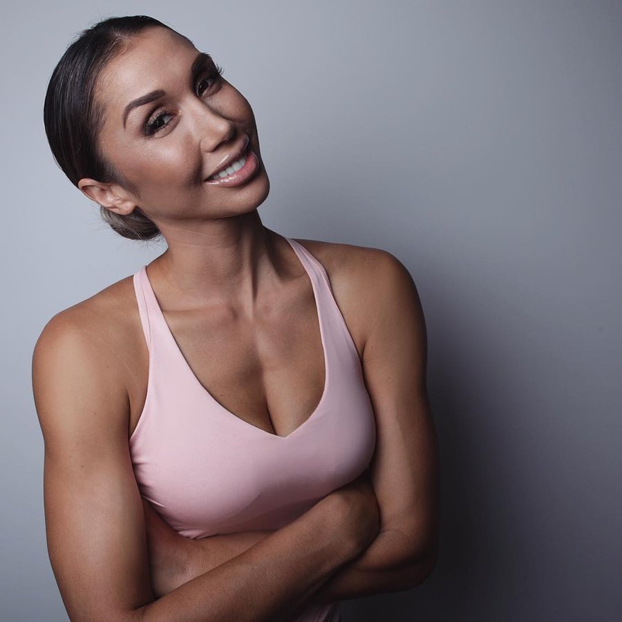 Instagram post by @chontelduncan for Be Coyote. Caption reads: Quick little head shot shoot for something really....