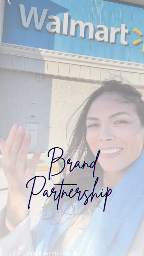 Instagram post by @familiawestcoast for Sports Research. Caption reads: [...] support ☀️ D3 + K2 Softgels. @sportsresearch.