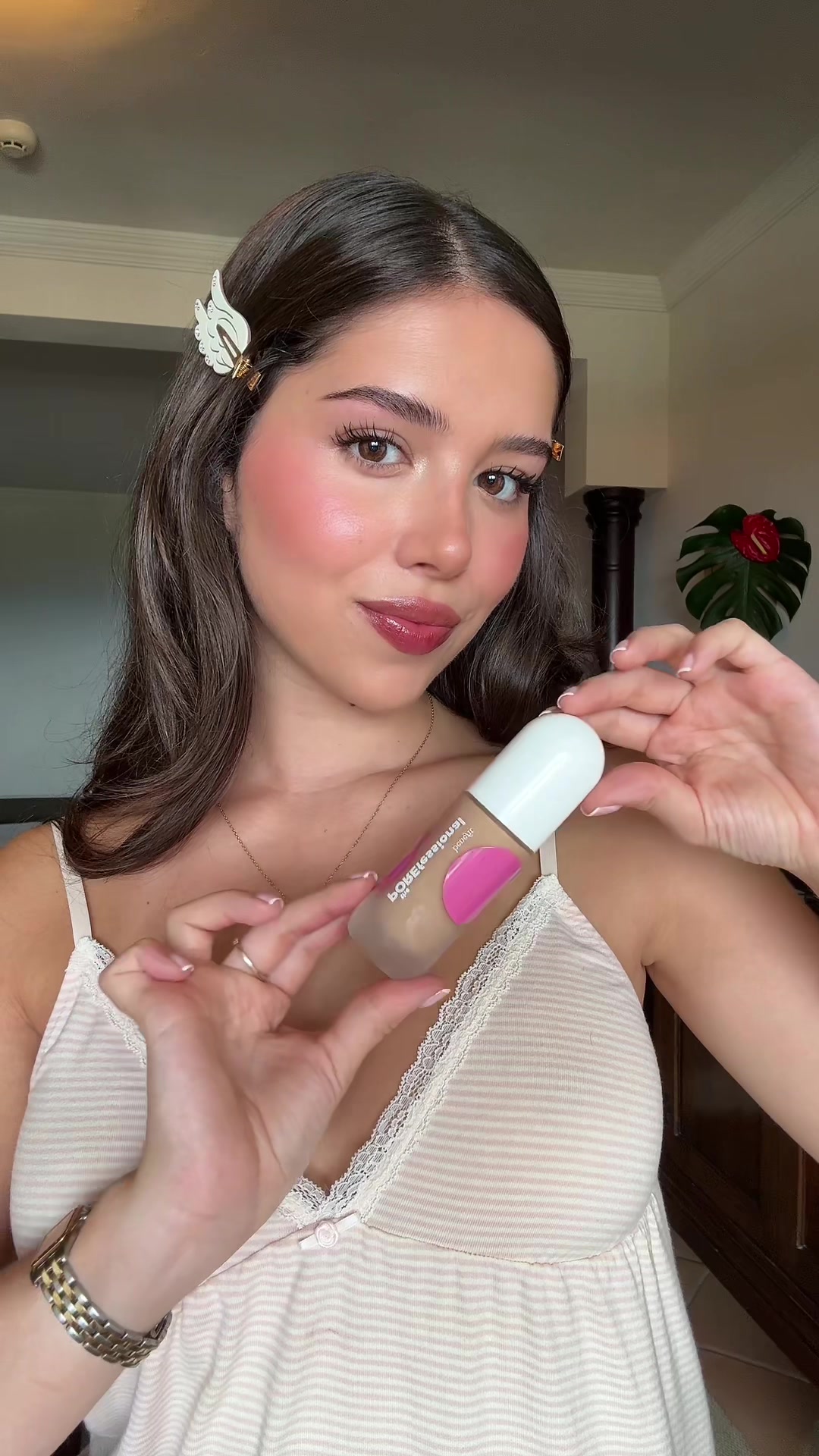 TikTok post by @amandadiaz for Benefit Cosmetics. Caption reads: The @Benefit Cosmetics POREfessional foundation is....