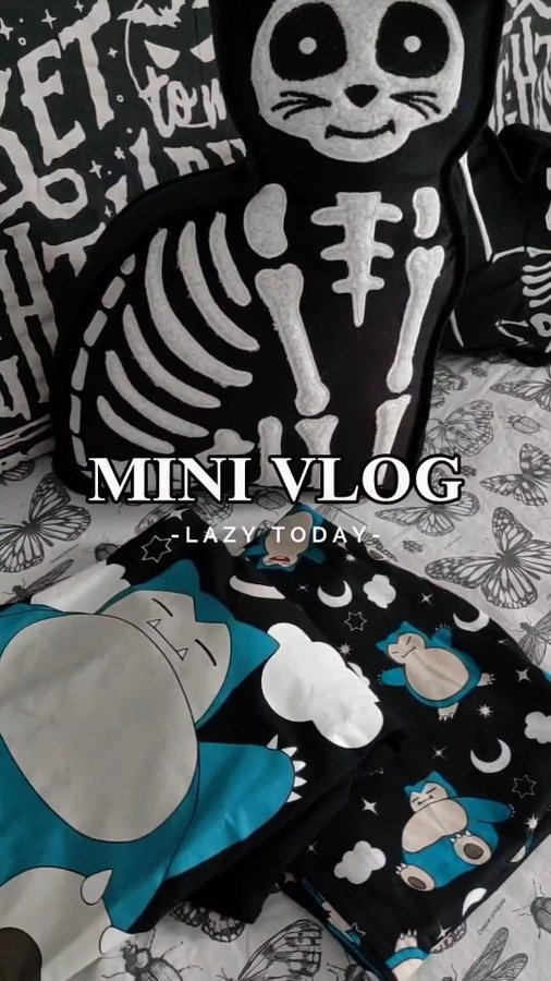 Instagram post by @_mystic_moon_witch for TruffleShuffle. Caption reads: Mɪɴɪ Vʟᴏɢ: Lᴀᴢʏ ᴛᴏᴅᴀʏ 💤🎮
.
.
🌿 Pajamas from....