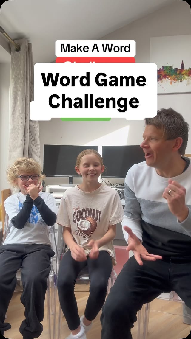 Instagram post by @teachertommyt for Reading Eggs. Caption reads: [...] out, phonics made egg-stra easy with....