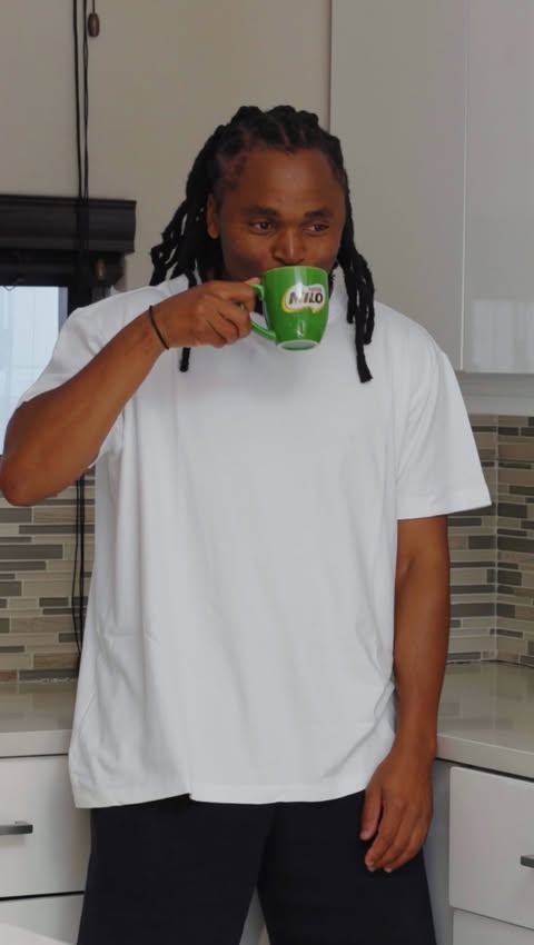 Instagram post by @siphiweshabba for Milo Perú. Caption reads: Ready to stay unstoppable? Grab a @milosouthafrica....