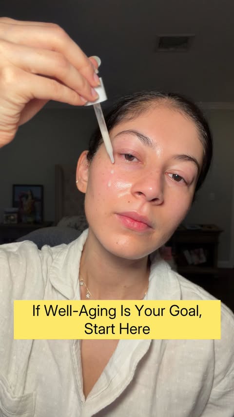 Instagram post by @skinoreal for Novology. Caption reads: [...] the product link✨

I’ve been using the....