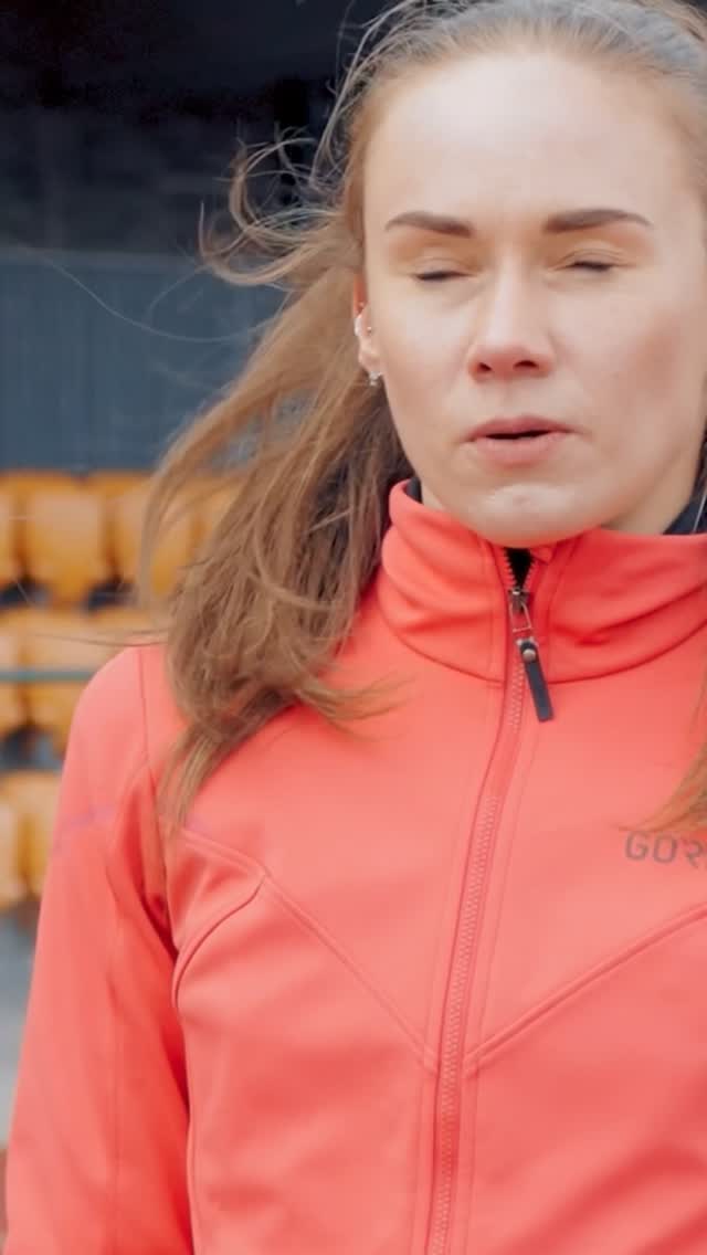 Instagram post by @saraeydmann for Enertor. Caption reads: AD/ 🏃‍♀️ Getting a stress fracture during the....