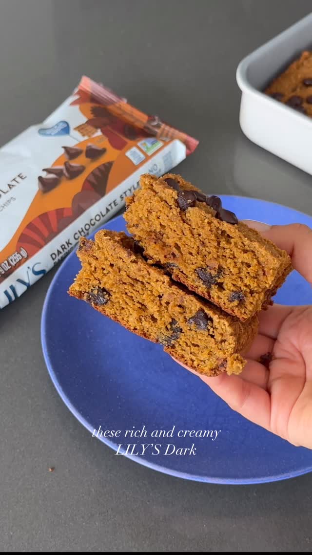 Instagram post by @dadaeats for LILY'S. Caption reads: #LILYSPartner The ultimate fall baked good:....