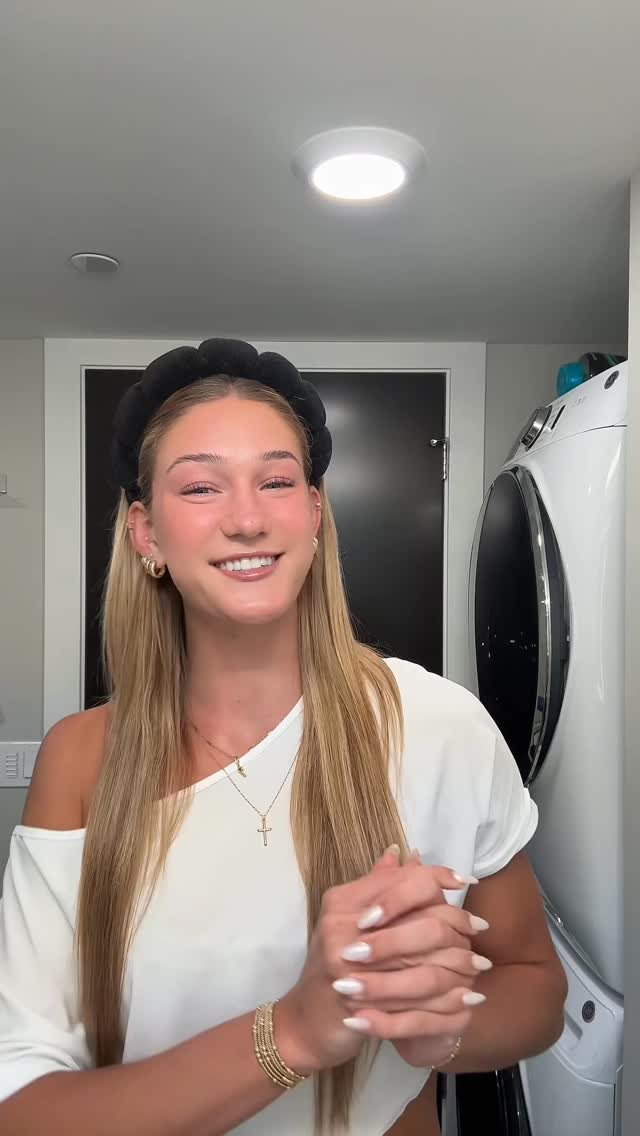 Instagram post by @andijacksonn for Wander Beauty. Caption reads: Get ready with me using my new products from @ipsy....