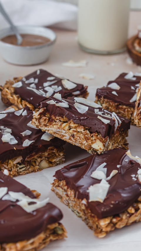 Instagram post by @nourishing.amy for Biomel. Caption reads: [...] and billions of live cultures thanks to....