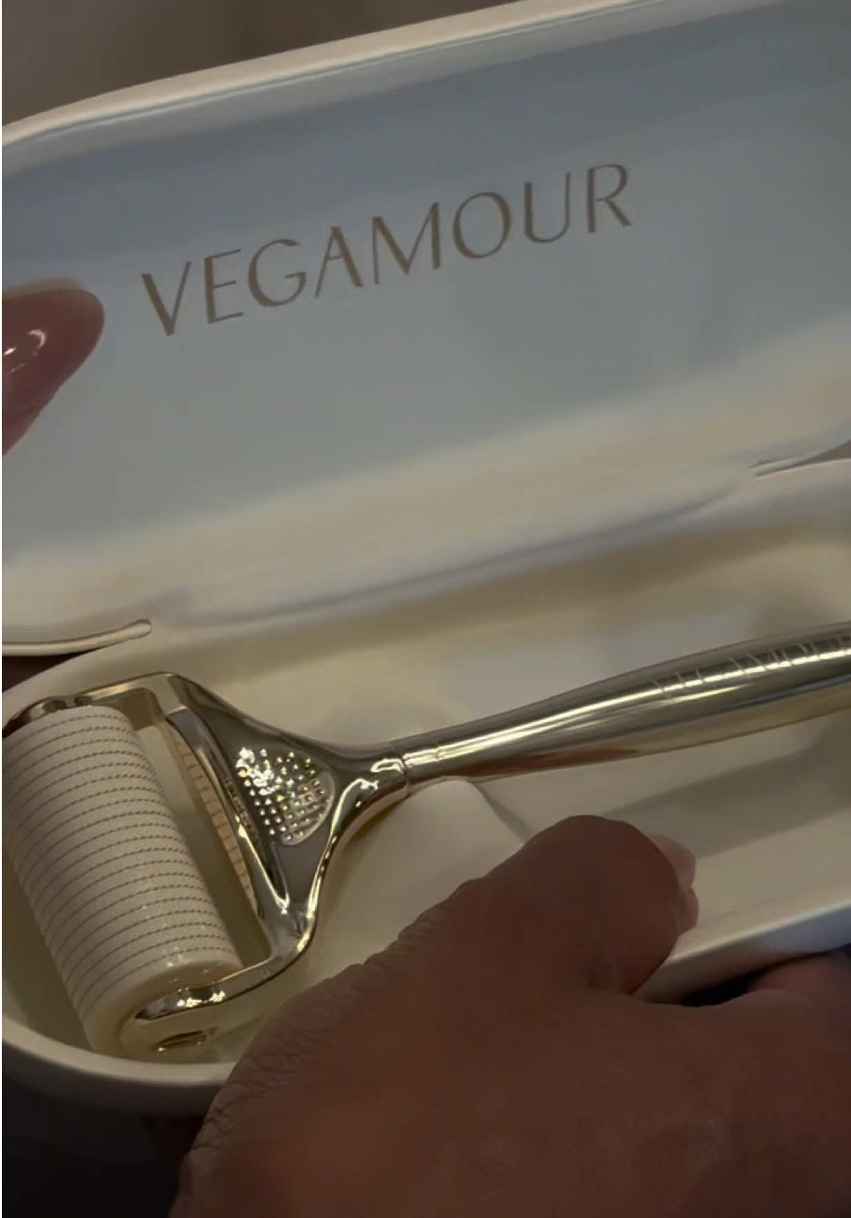 TikTok post by @jastookes for VEGAMOUR. Caption reads: @VEGAMOUR is my go-to hair wellness® ritual when....