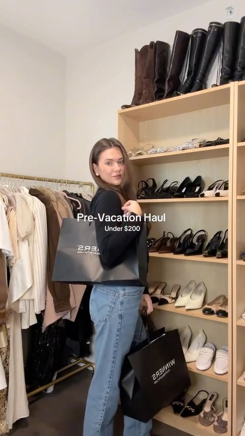 Instagram post by @sophiesuchan for Winners. Caption reads: Resort wear done right 🌴☀️ @winners.....