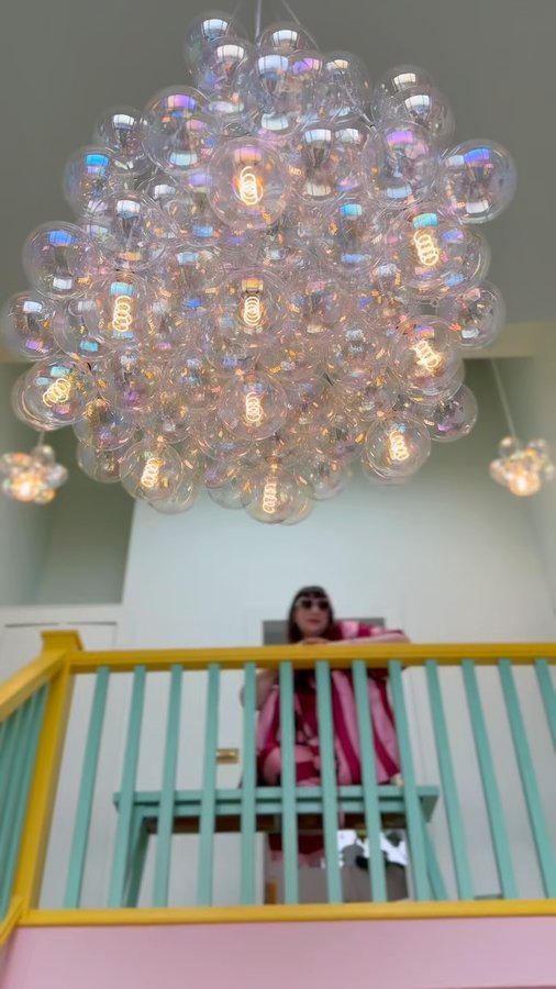 Instagram post by @kimjoy for Dowsing & Reynolds. Caption reads: Gifted/ad - it’s the small details that bring me....