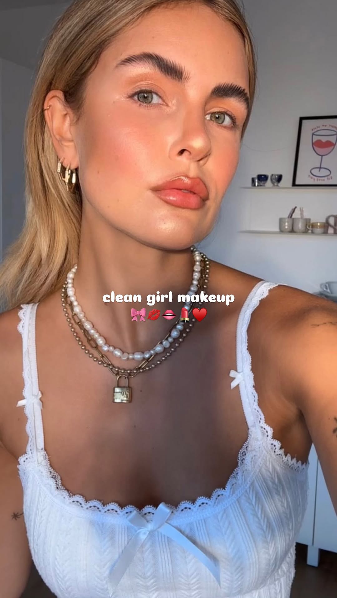 Instagram post by @julia.kammerer for CATRICE Germany. Caption reads: Anzeige | clean girl makeup look oder auch mein....