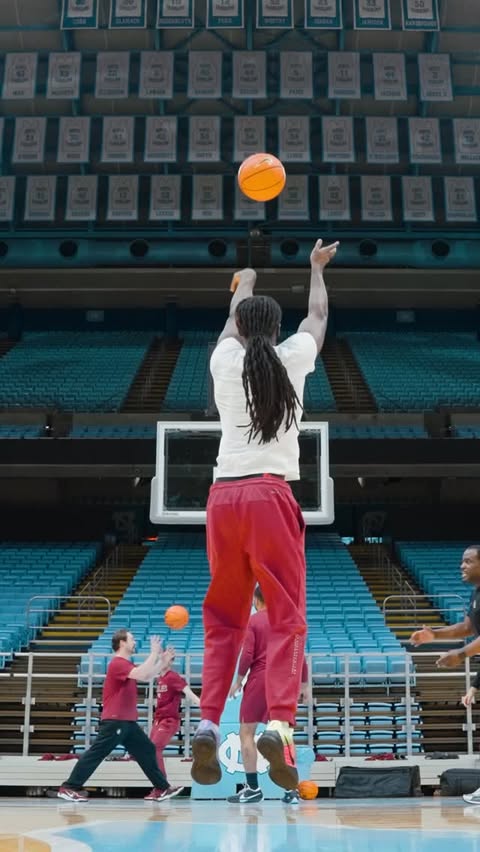 Instagram post by @fsuhoops for Truist. Caption reads: sights and sounds 🔈🎥 #Connected | @truist.