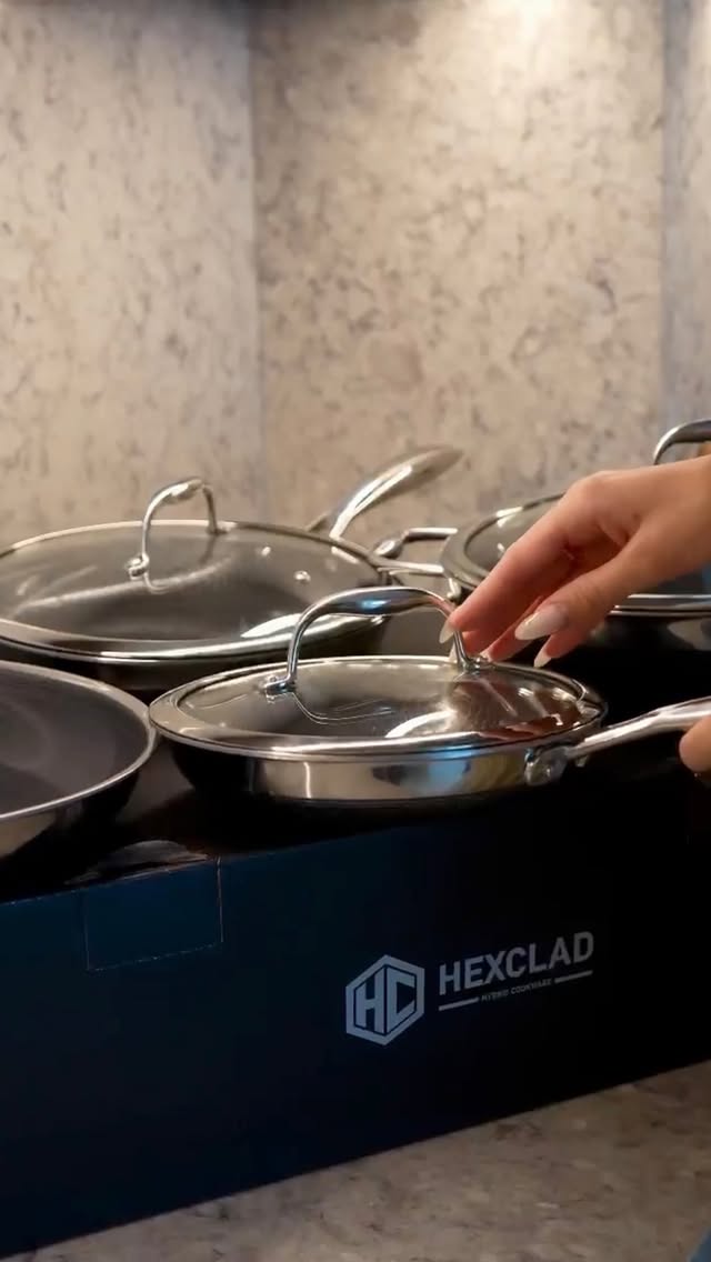 Instagram post by @tasha.tries.it for HexClad. Caption reads: HexClad is finally in the UAE @hexclad_me 🍳 [...].