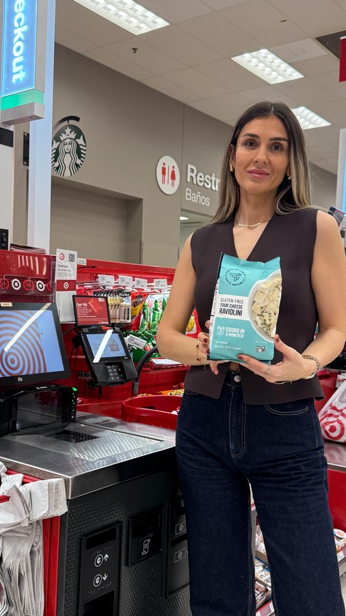 Instagram post by @iambusracandan for Taste Republic. Caption reads: Calling all pasta lovers! 🙌🍝 @taste_republic ‘s....