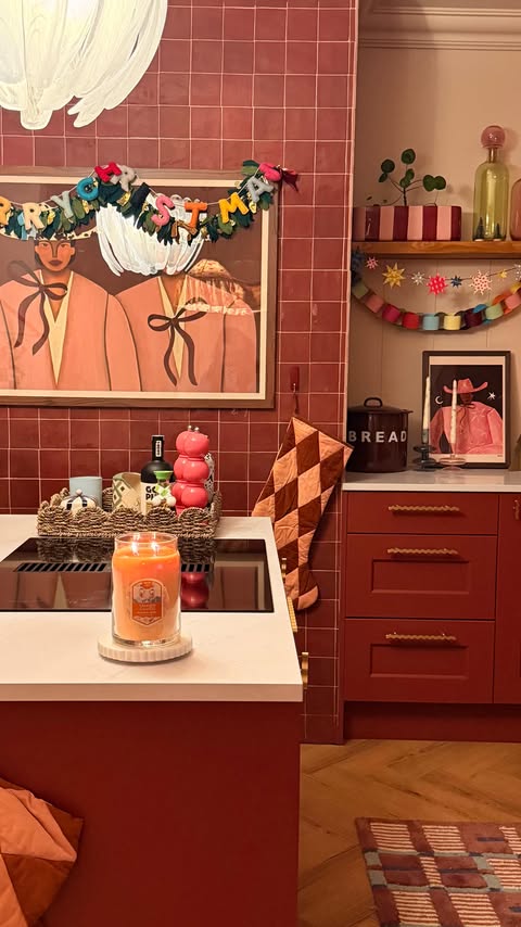 Instagram post by @homeofcharl for Yankee Candle. Caption reads: ad what’s the most important thing to remember....