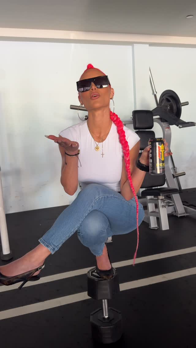 Instagram post by @natalieevamarie for Reign Body Fuel. Caption reads: Challenge Accepted 🤝 @natalieevamarie....