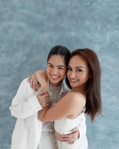 Instagram post by @chezkacarandang for Closeup Philippines. Caption reads: We’re getting ready to go out for some quality....