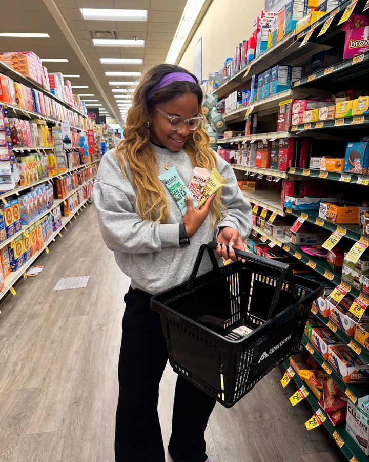 Instagram post by @livbentcole for Mezcla. Caption reads: Happiest when I’m stocking up on a basket full of....