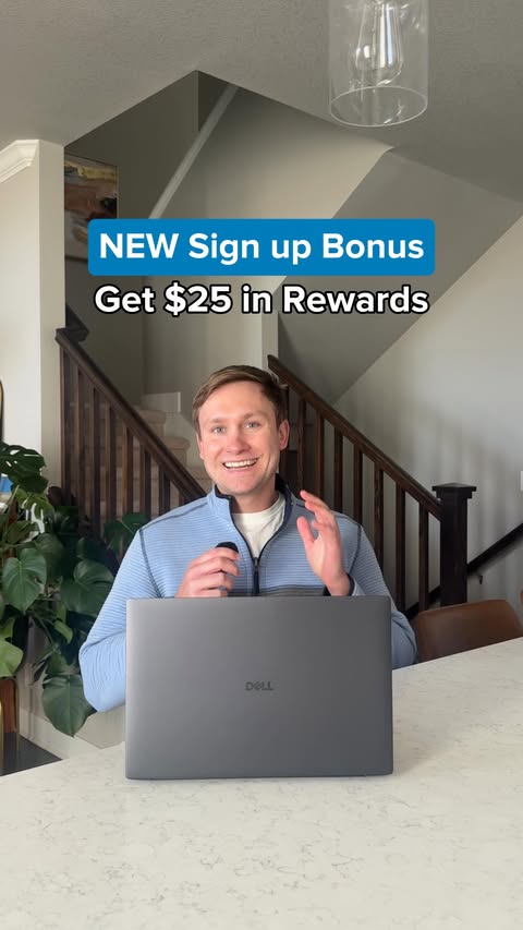 Instagram post by @pointspat for Dell Technologies. Caption reads: #Ad Don’t miss this! Earn $25 in rewards just by....