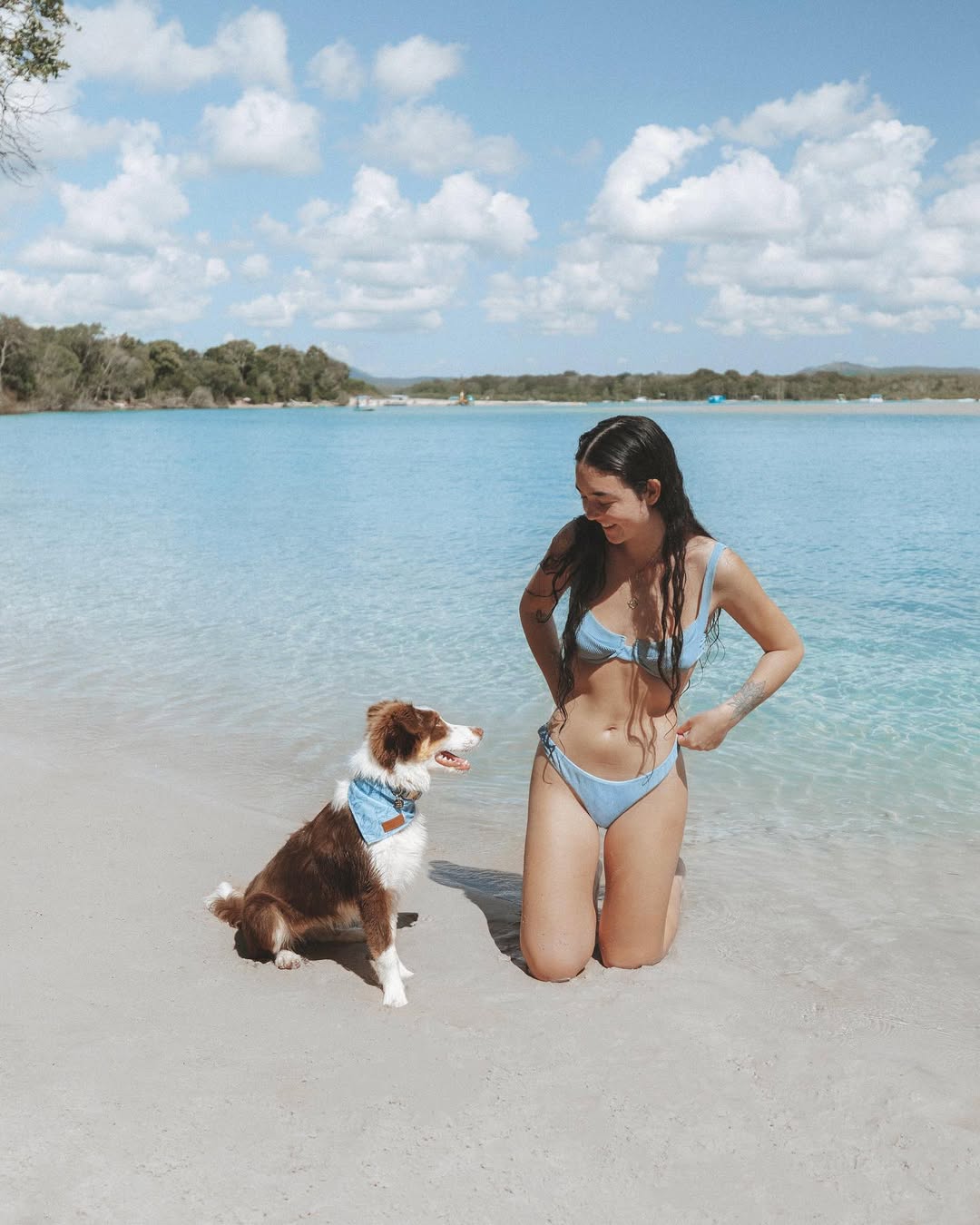 Instagram post by @lolahubner for Noise Producer. Caption reads: Twinning with my bestie 💙 Summer is on the way....