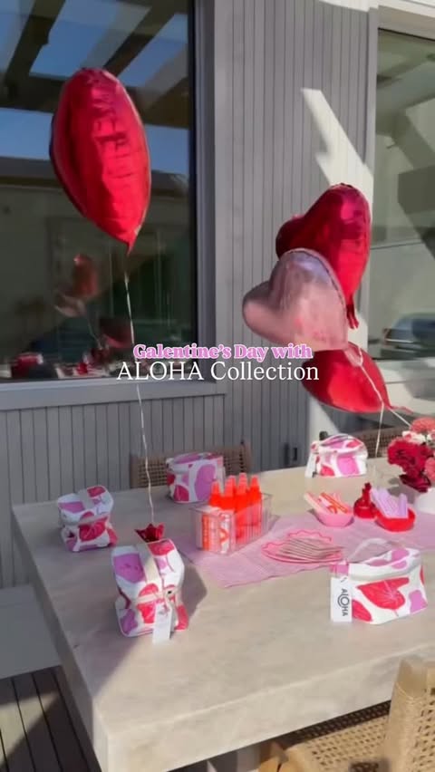 Instagram post by @christinebarraco for ALOHA Collection. Caption reads: [...] station!💄💕Thank you @alohacollection for....