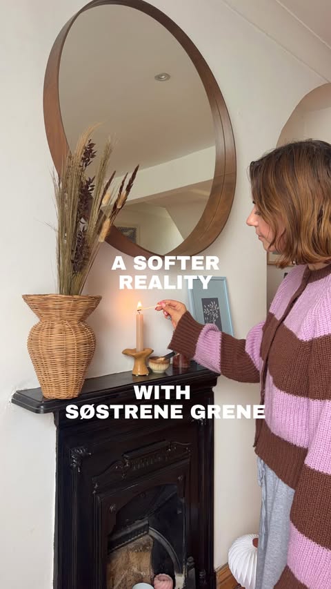 Instagram post by @pollyrosey for Søstrene Grene. Caption reads: [...] Reality in our living room with Søstrene....