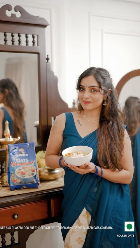 Instagram post by @nimmyarungopan for Quaker Oats. Caption reads: [...] extra special with a bowl made using Quaker....