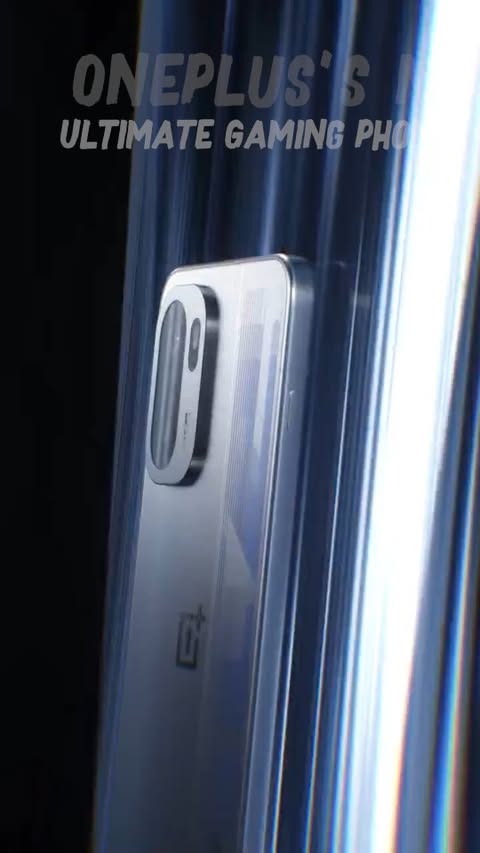 Instagram post by @iamnareshbhanot for Qualcomm. Caption reads: [...] 8 Gen 5 Gaming Phone - OnePlus 15R 🔥....